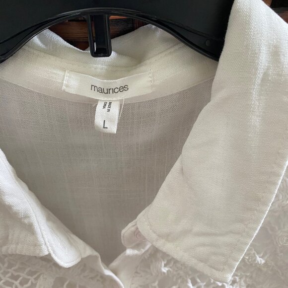 Maurices Womens Crochet Yoke Dolman Short Sleeve Button Up Shirt Size Large - Picture 2 of 4